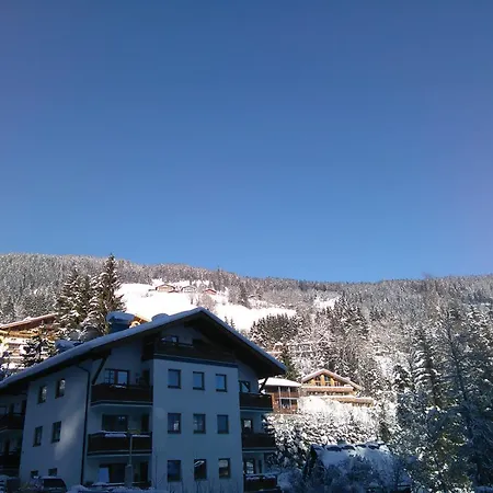 Waldhaus Opitz צל-אם-זי