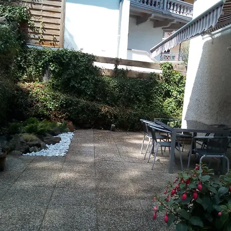 Waldhaus Opitz ツェル アム ゼー