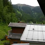 Waldhaus Opitz Целль-ам-Зе